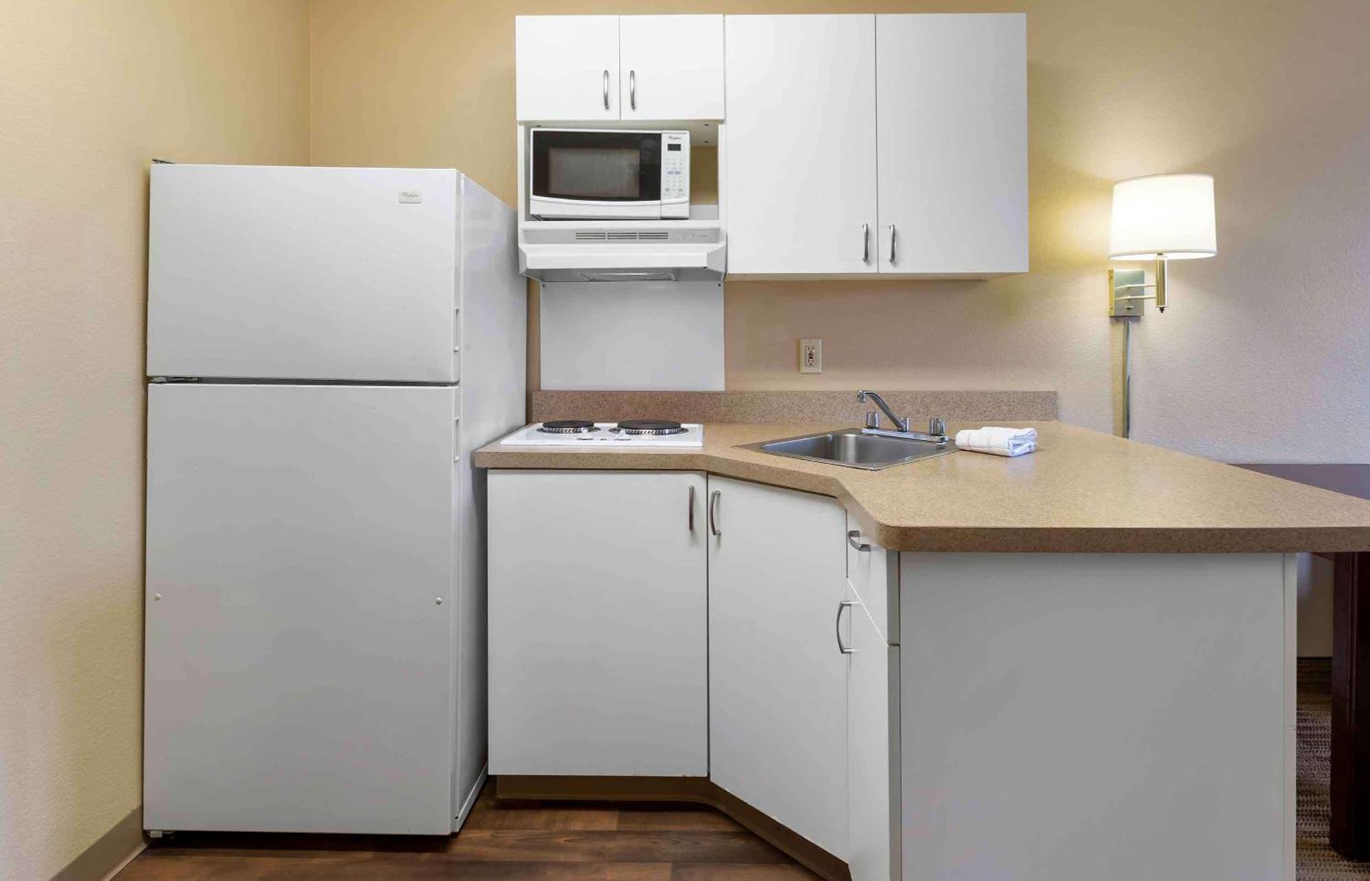 Extended Stay America Select Suites - Des Moines - Urbandale Clive Екстер'єр фото