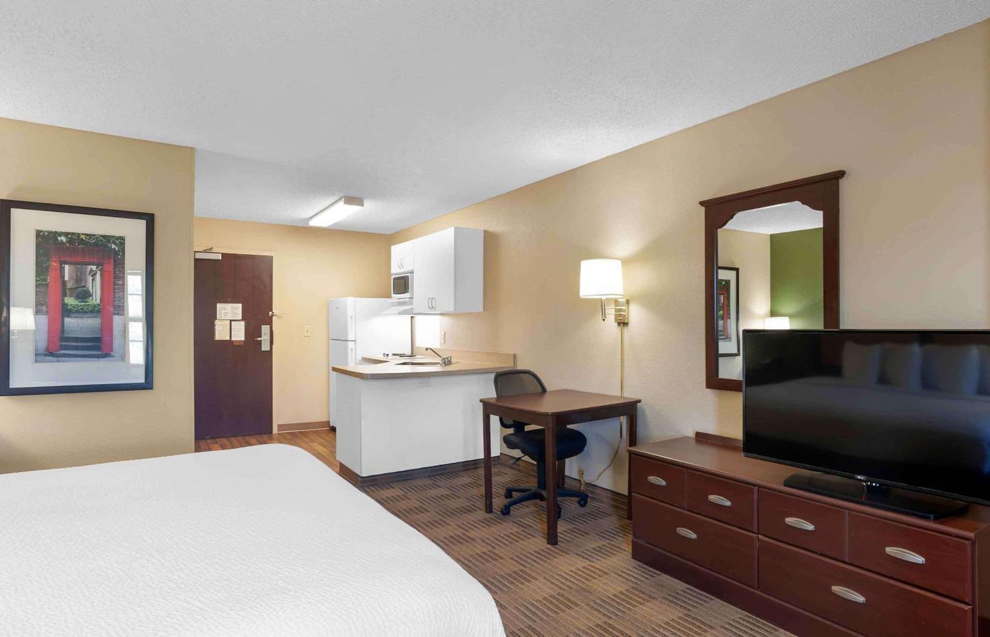 Extended Stay America Select Suites - Des Moines - Urbandale Clive Екстер'єр фото