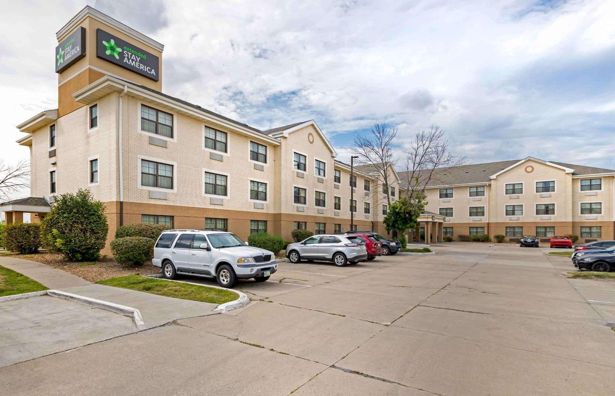 Extended Stay America Select Suites - Des Moines - Urbandale Clive Екстер'єр фото