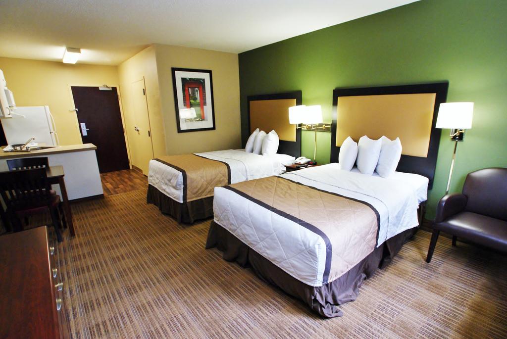 Extended Stay America Select Suites - Des Moines - Urbandale Clive Екстер'єр фото