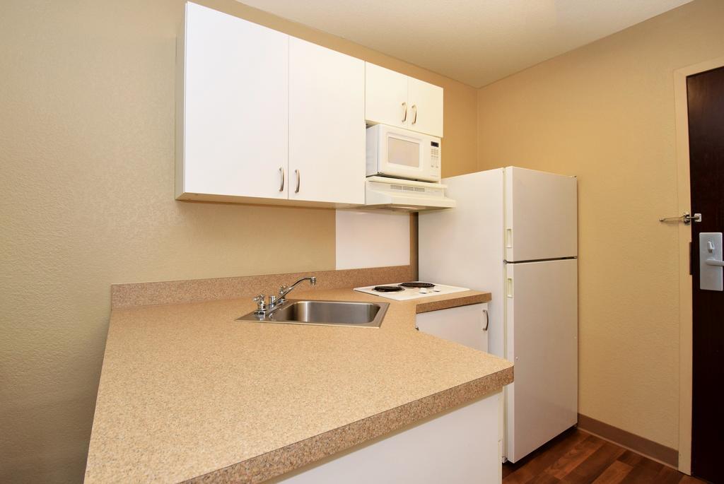 Extended Stay America Select Suites - Des Moines - Urbandale Clive Екстер'єр фото