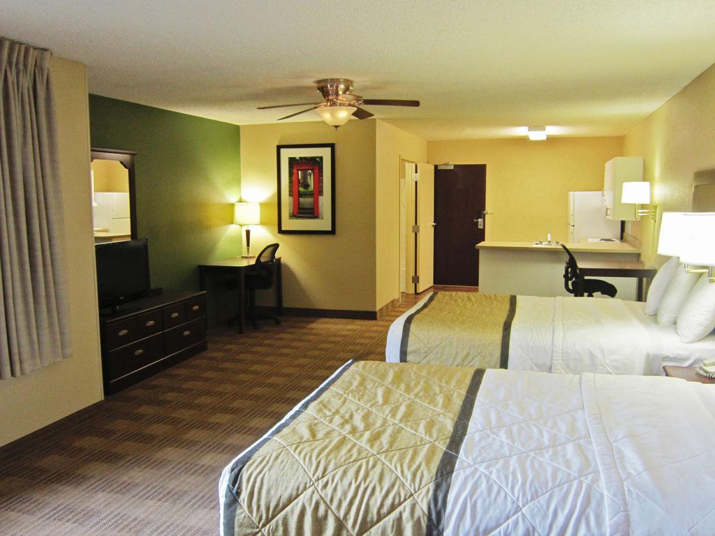 Extended Stay America Select Suites - Des Moines - Urbandale Clive Екстер'єр фото