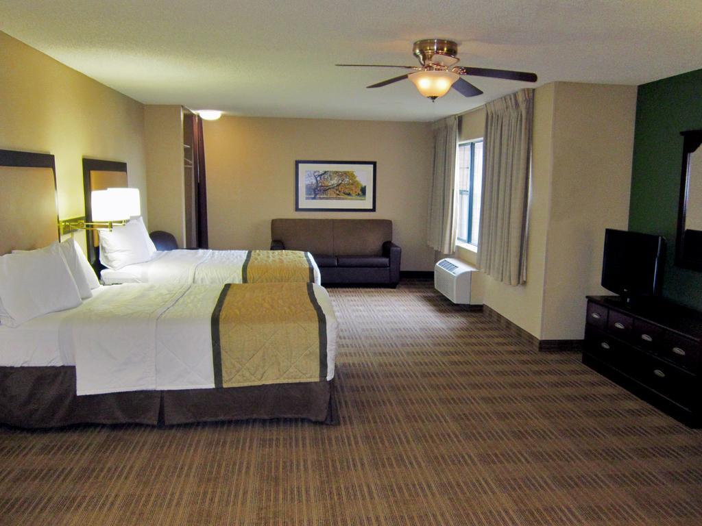 Extended Stay America Select Suites - Des Moines - Urbandale Clive Екстер'єр фото